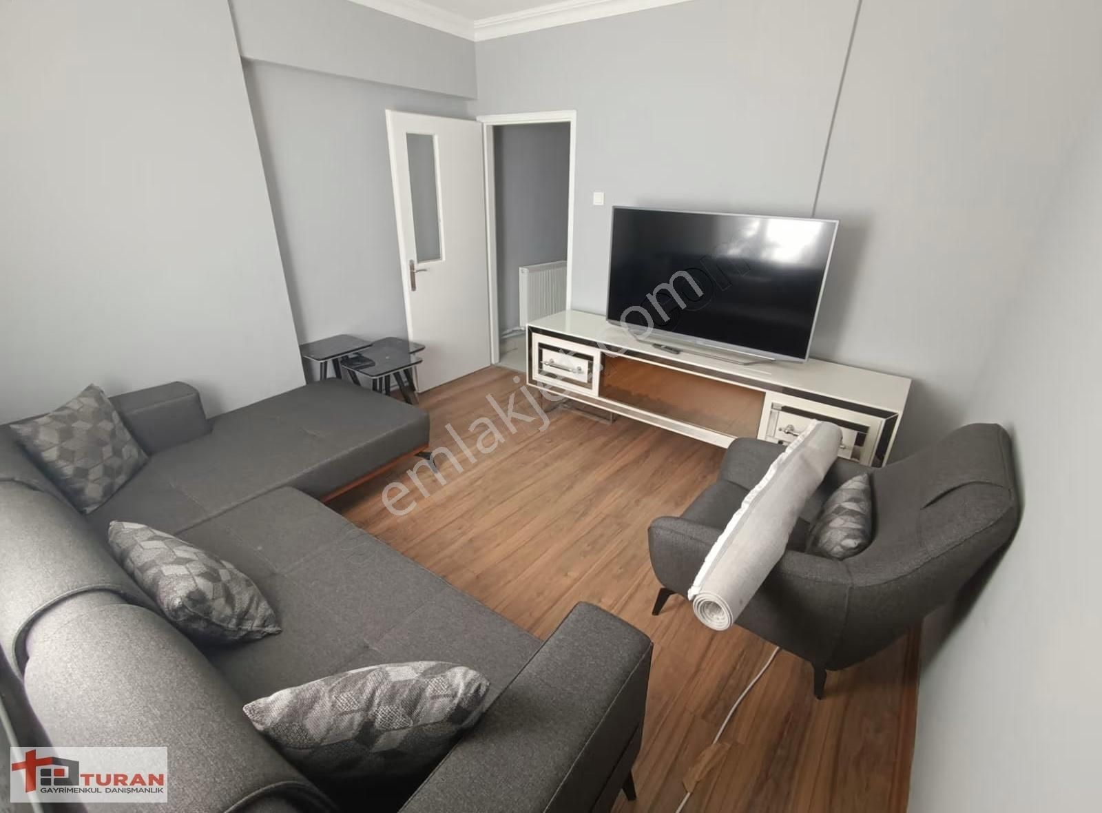 Turan'dan Kapalı Pazar Yeri Yanı Full Yapılı 3+1 Kiralık Daire - Görsel 7