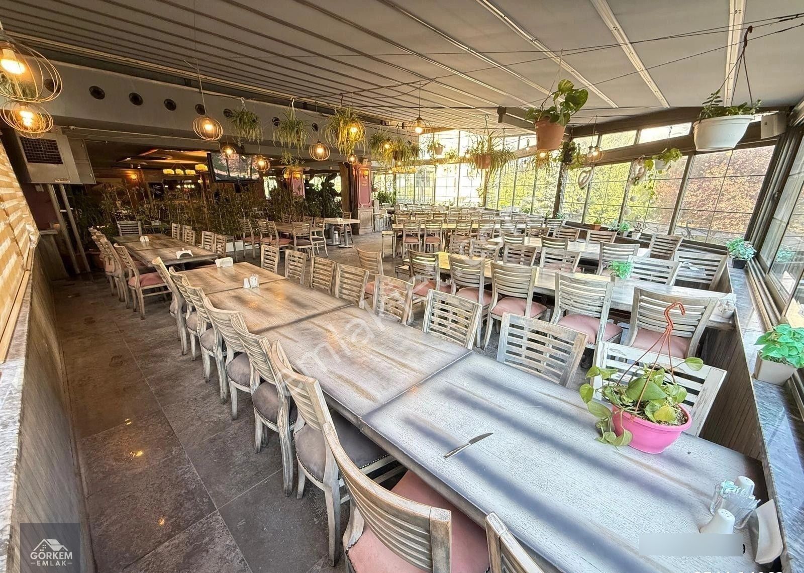 Görkem Emlaktan Trt Karşısı Turan Güneş Paraleli 400kişilik 650m2 Lüks İşletme Devren - Görsel 13