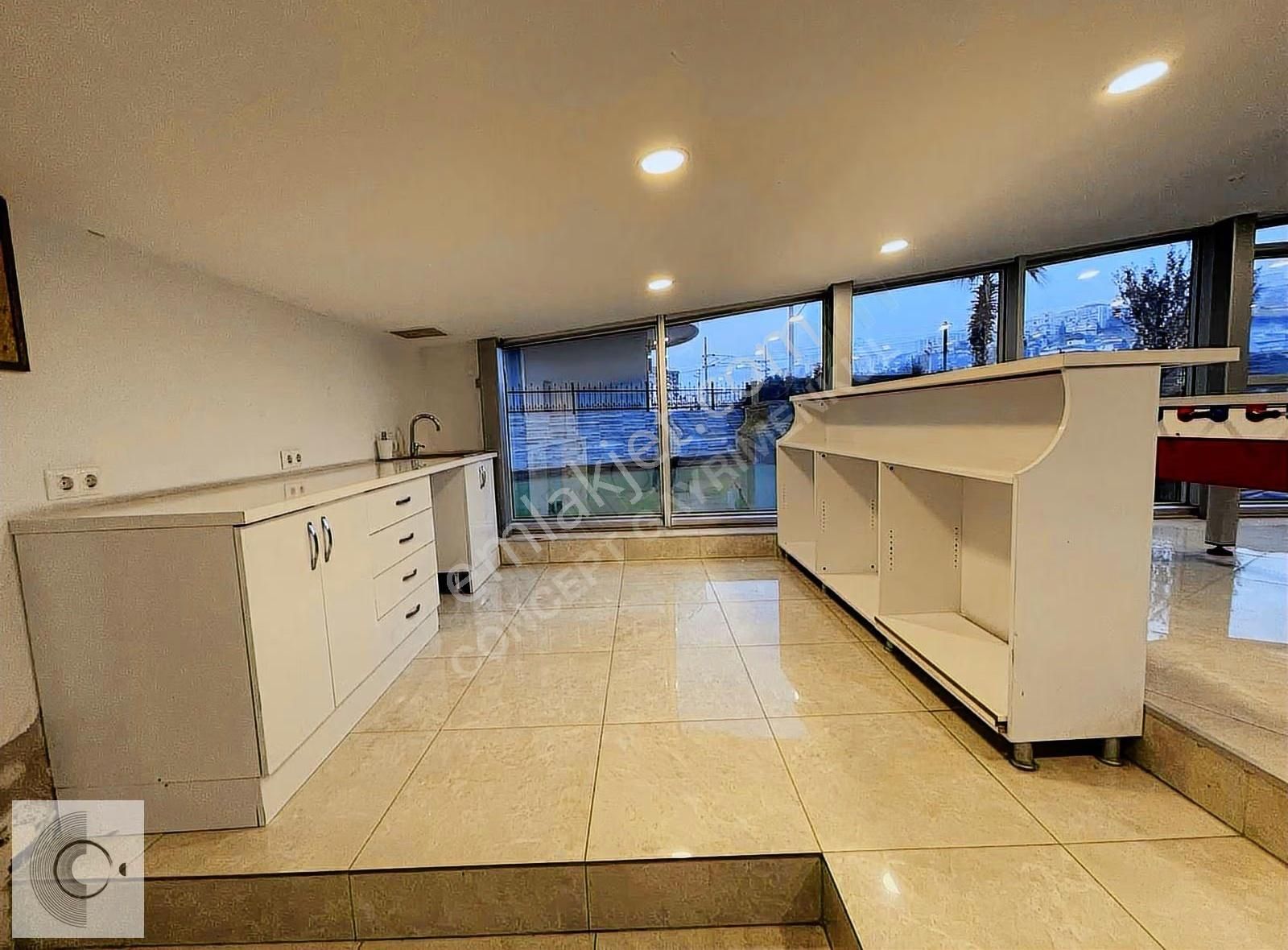 İzmir Çiğli Balatcık Golden Suite Sıt.1+1 Kiralık Daire - Görsel 9