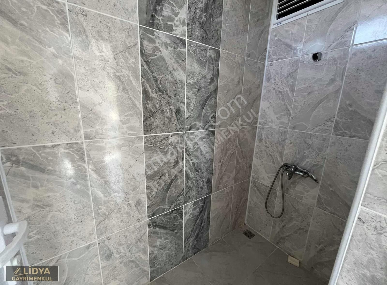 Aslanlı'da Deniz Manzaralı Satılık Müstakil Ev - Görsel 24