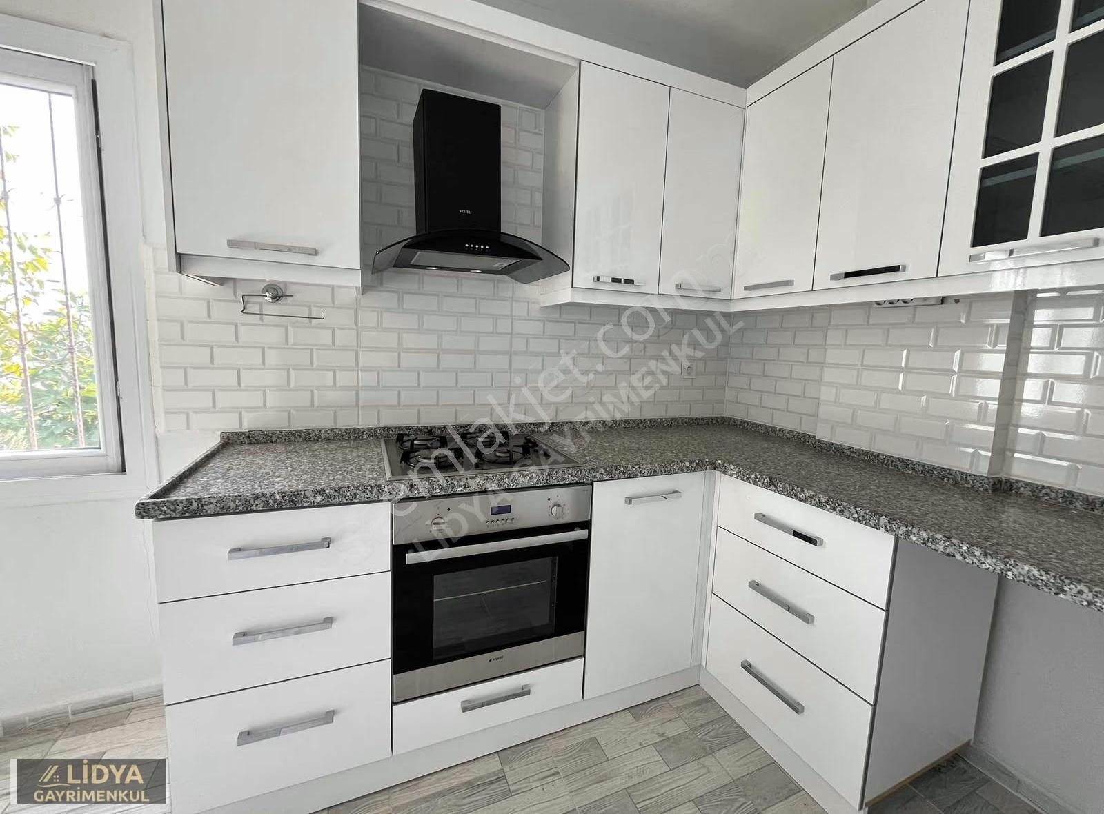 Aslanlı'da Deniz Manzaralı Satılık Müstakil Ev - Görsel 28