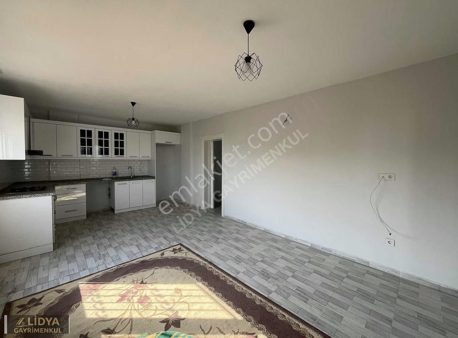 Aslanlı'da Deniz Manzaralı Satılık Müstakil Ev - Görsel 18