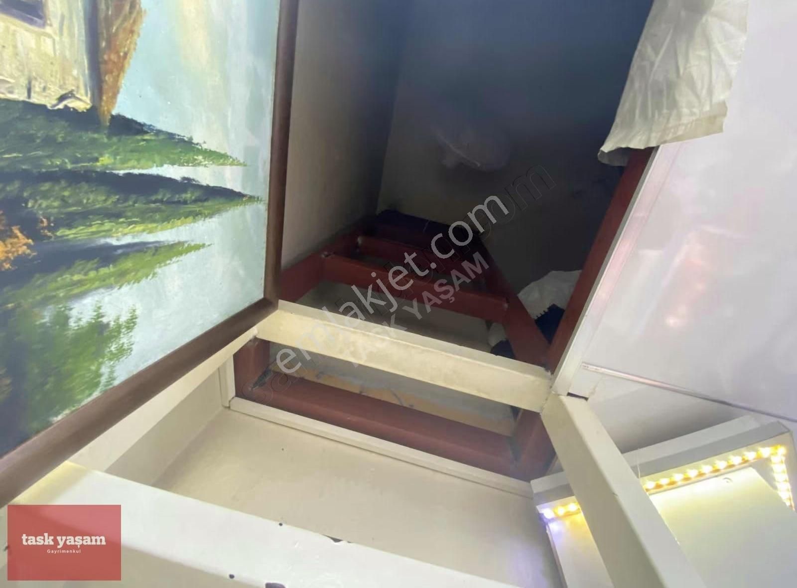 Nişantaşı Mim Plaza'da Geniş Cepheli Satılık Fırsat Dükkan - Görsel 12