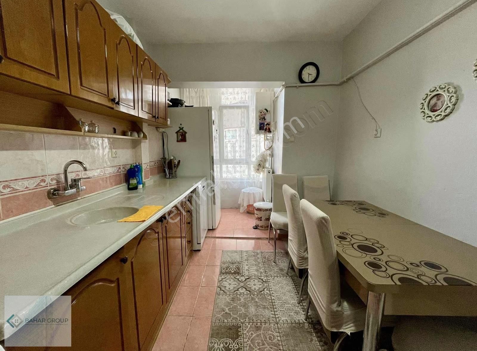 Yavuzselim Mah Satılık Ara Kat Güney Cephe Daire - Görsel 6