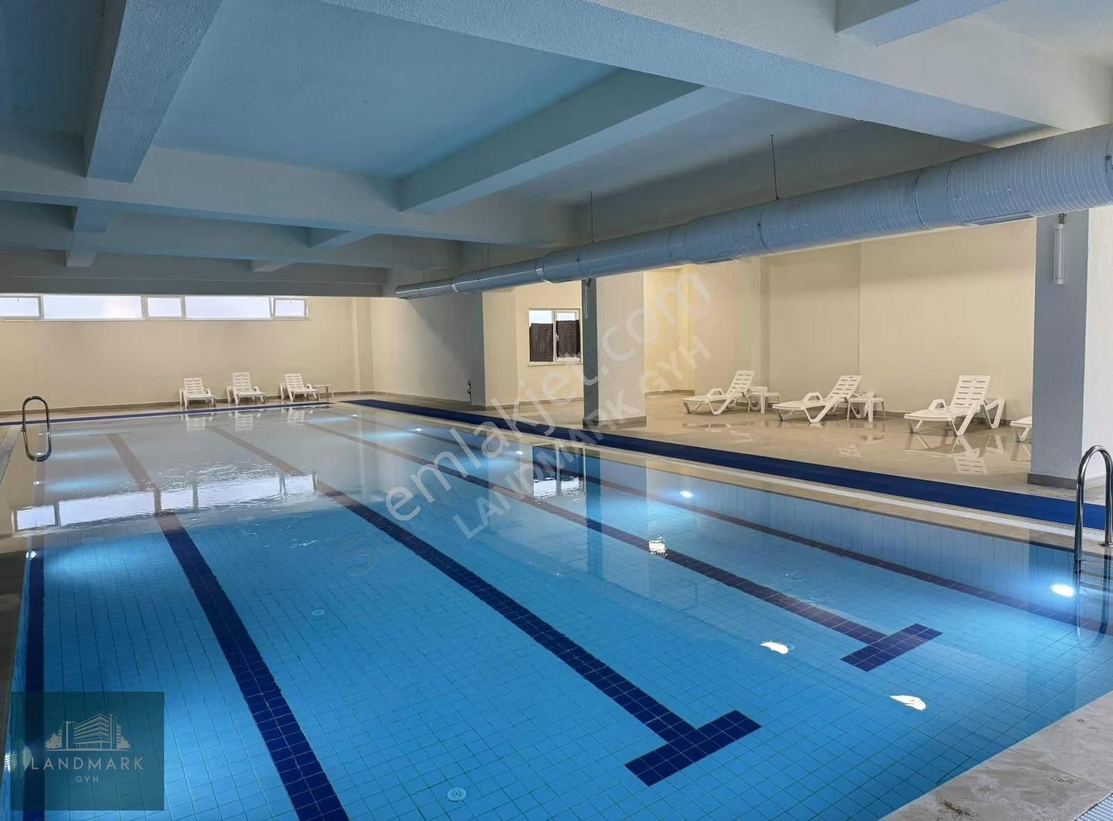 Sitenin Yetkili Ofisi Landmark'tan Önü Açık Kiralık 2+1 - Görsel 3