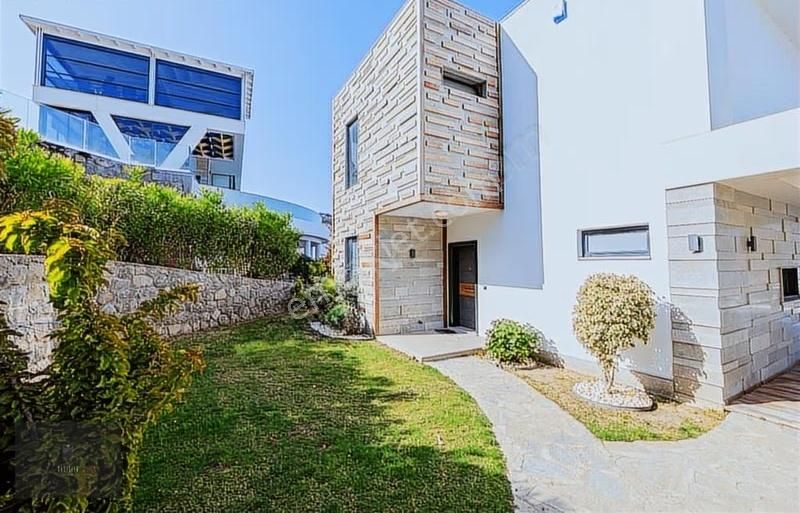 Bodrum Gündoğan'da Denize 500 M Deniz Manzaralı Kiralık Villa - Görsel 17