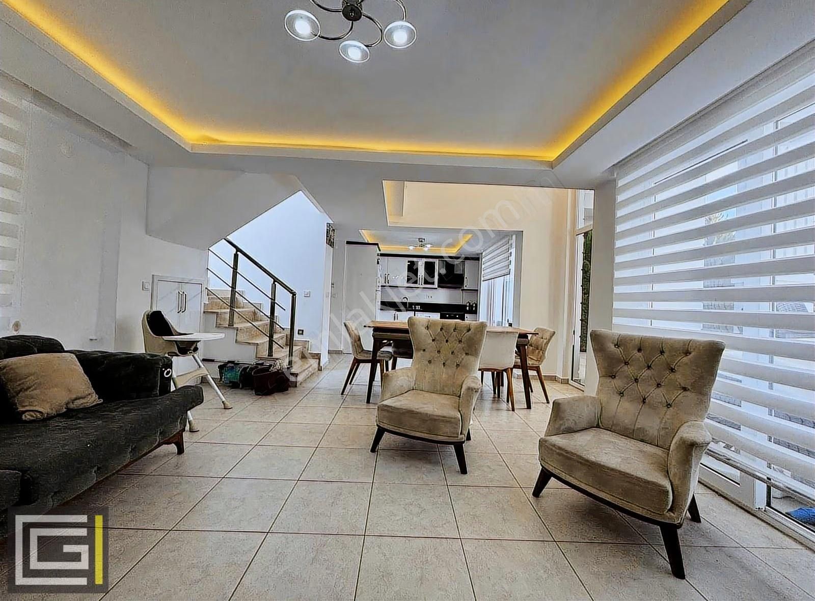 Ovacık Mahallesinde Müstakil Havuzlu Ve Otoparklı Satılık Villa - Görsel 7