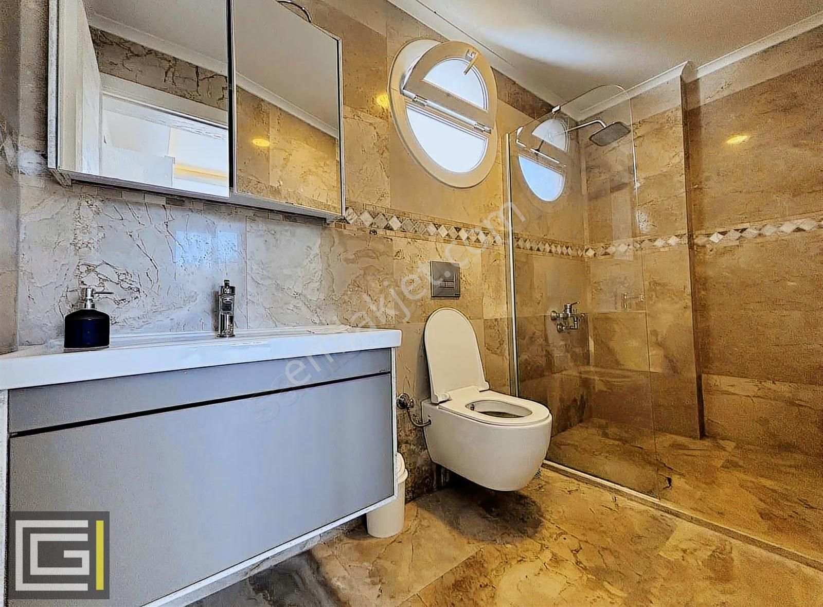 Ovacık Mahallesinde Müstakil Havuzlu Ve Otoparklı Satılık Villa - Görsel 19