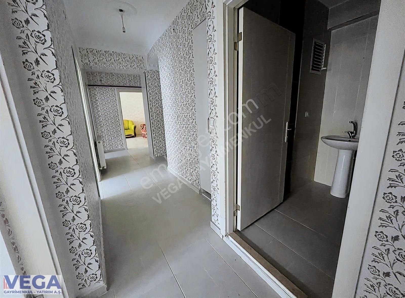 ▄vega▄durali Alıç Mahallesinde Ferah 2+1 Daire - Görsel 6