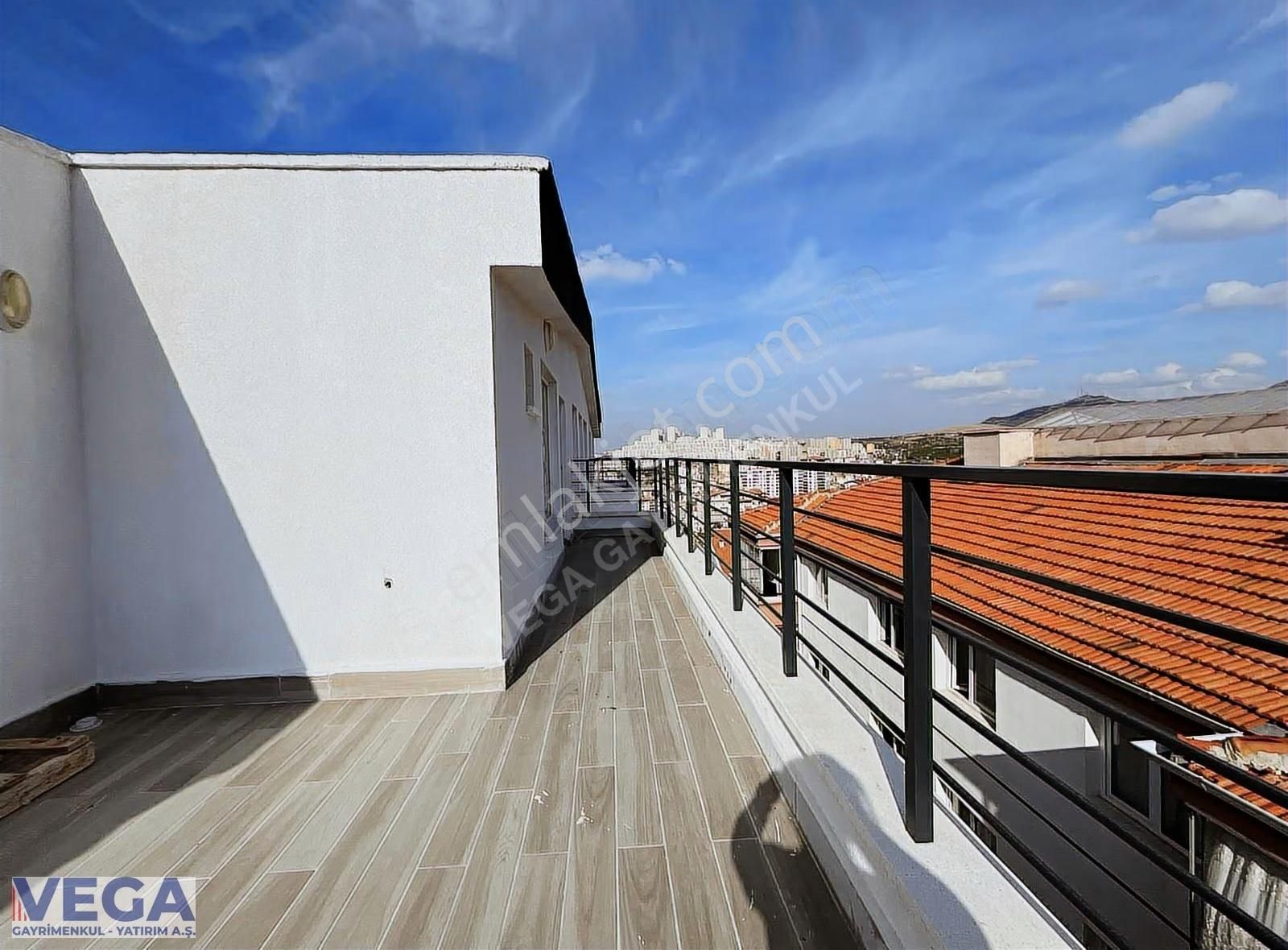 ▄vega▄şahintepe Mahallesinde Çift Girişli 6+1 Daire - Görsel 27