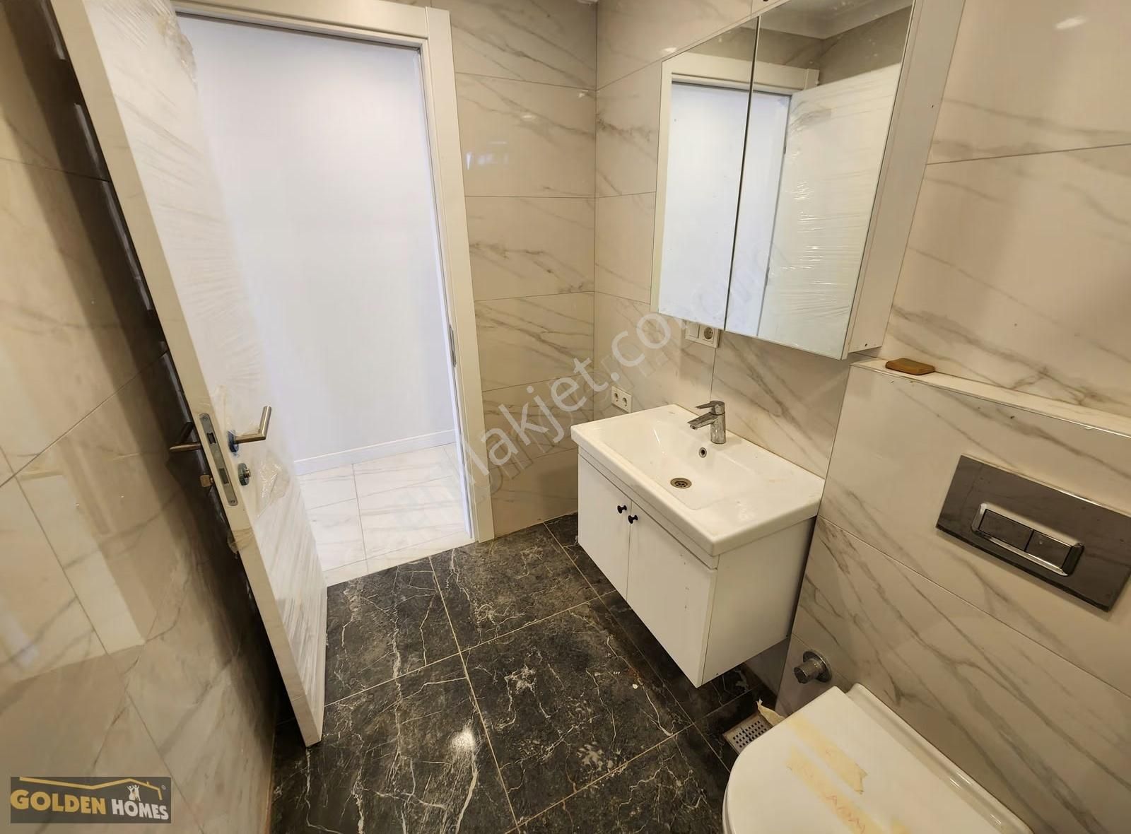 Golden Homes'tan Sultantepede K.otoparklı Balkonlu Satılık 3+1 - Görsel 23