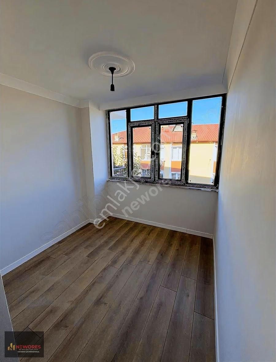 İstasyonda Emsalsiz Lokasyonda 2+1 - Görsel 33