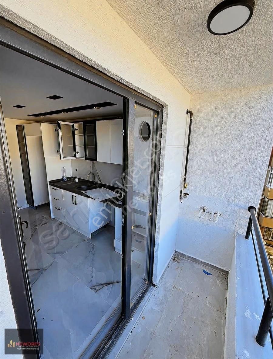 İstasyonda Emsalsiz Lokasyonda 2+1 - Görsel 16