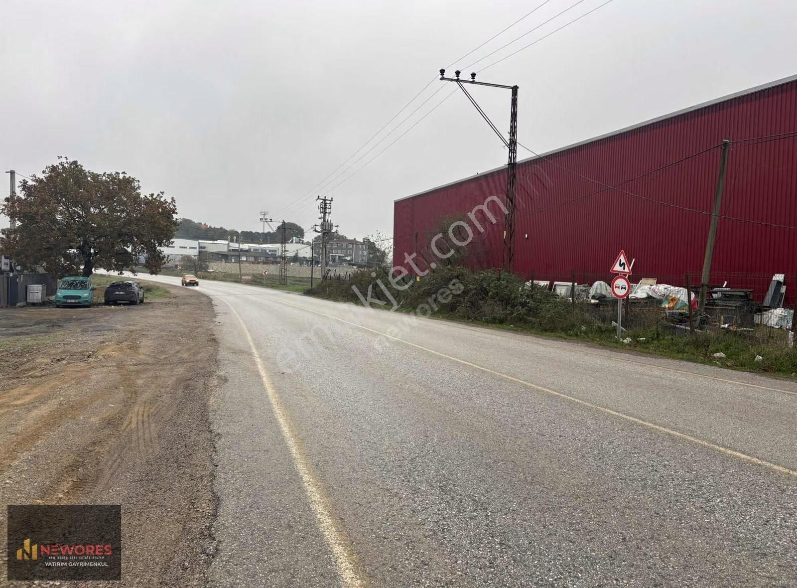 Denizli Köyünde Yola Cephe Satılık Ticari Arsa - Görsel 2