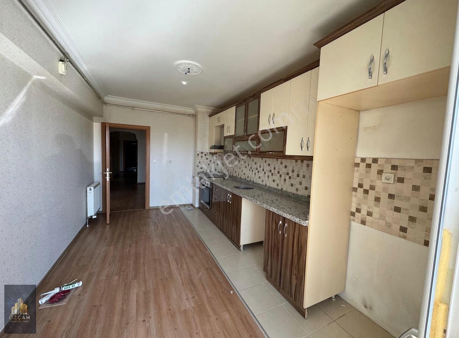 // Özçam'dan█ Site İçerisinde 150 M2 Ebeveyn Banyolu Katta 3+1 - Görsel 18