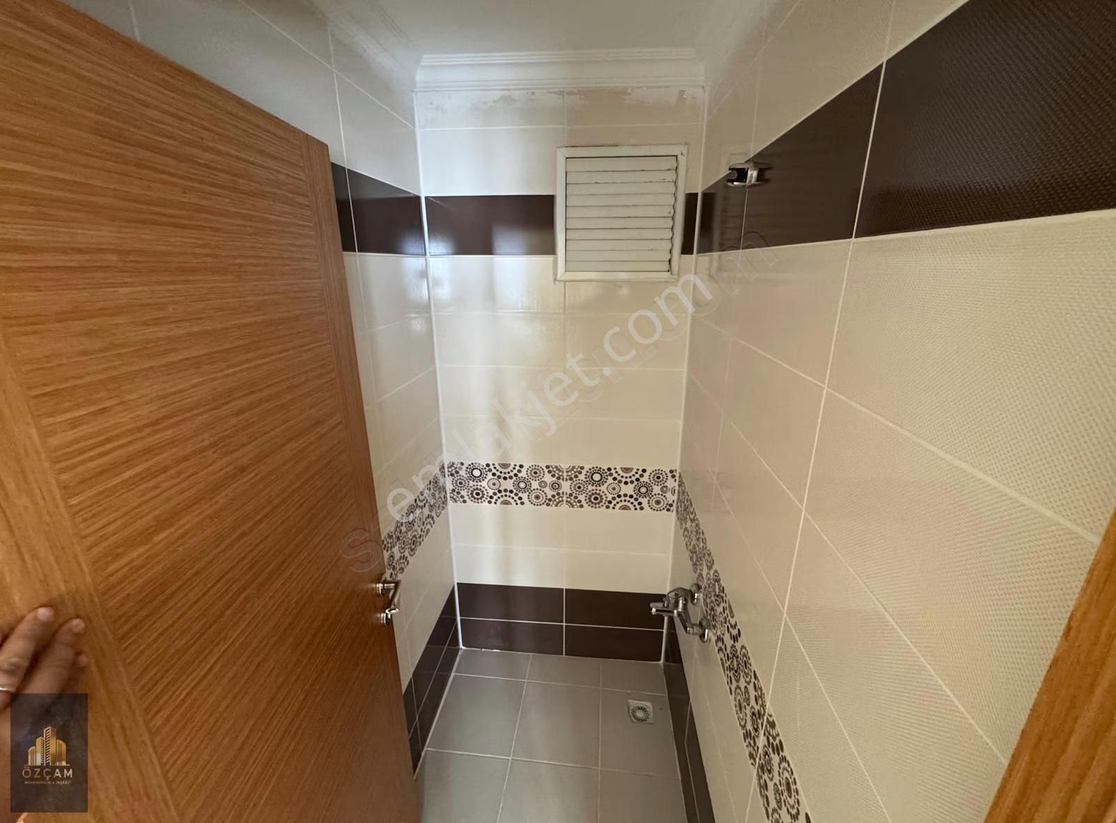 // Özçam'dan█ Site İçerisinde 150 M2 Ebeveyn Banyolu Katta 3+1 - Görsel 34