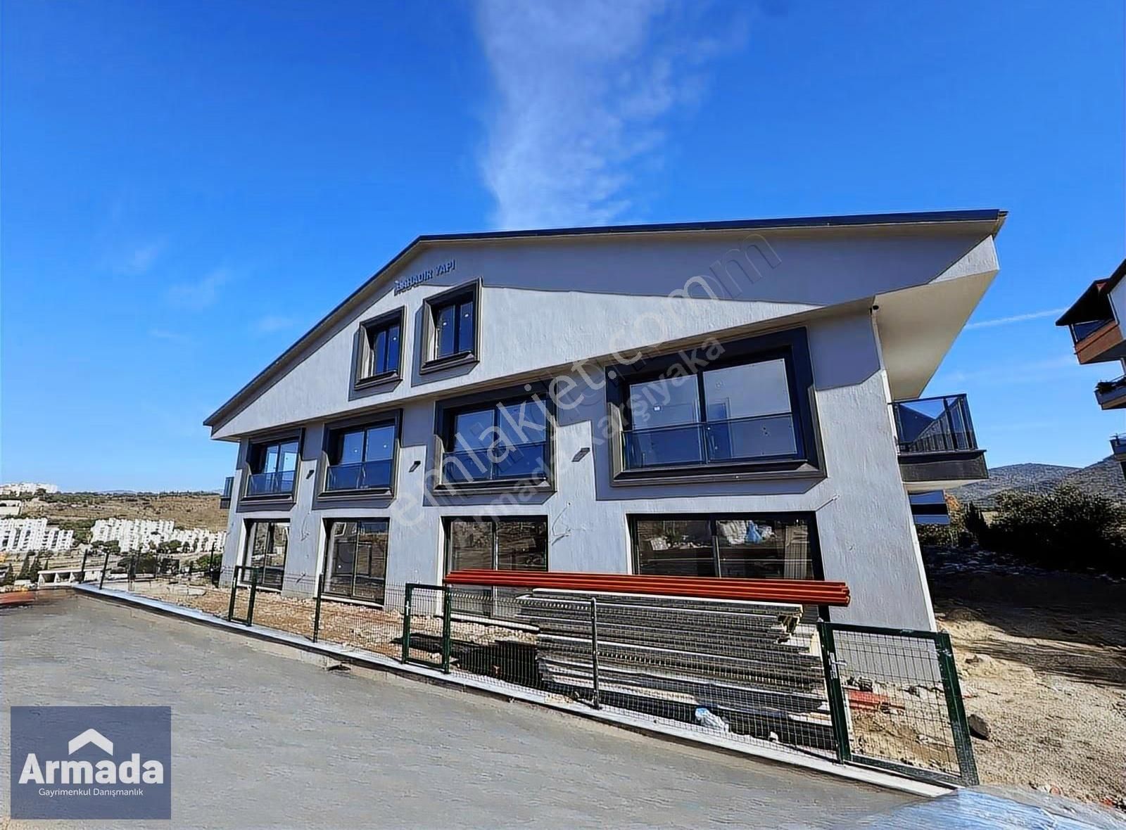 Dikili Gazipaşa Mah. Deniz Manzaralı 4+1 Tripleks Müstakil Villa - Görsel 19