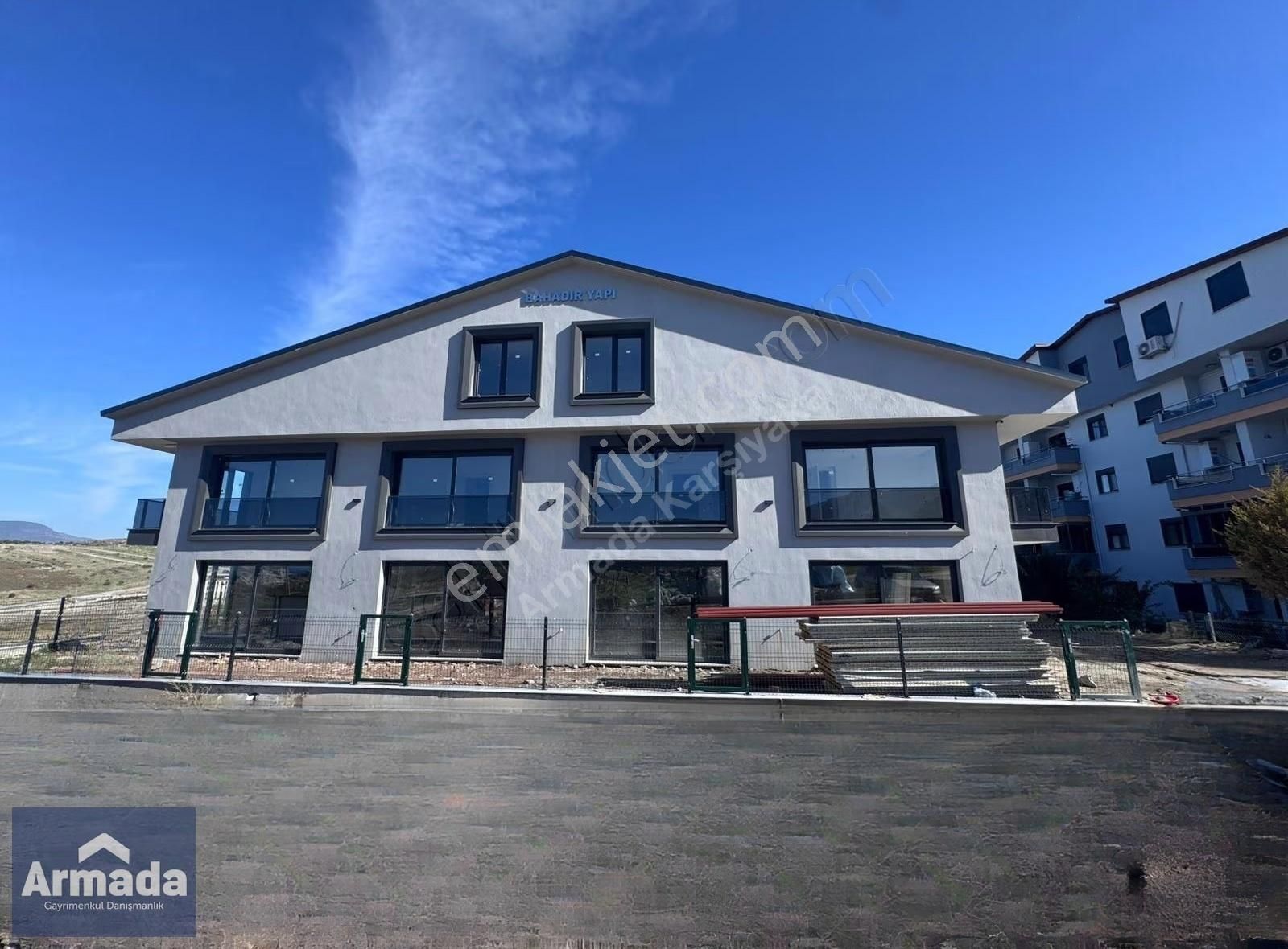 Dikili Gazipaşa Mah. Deniz Manzaralı 4+1 Tripleks Müstakil Villa - Görsel 5