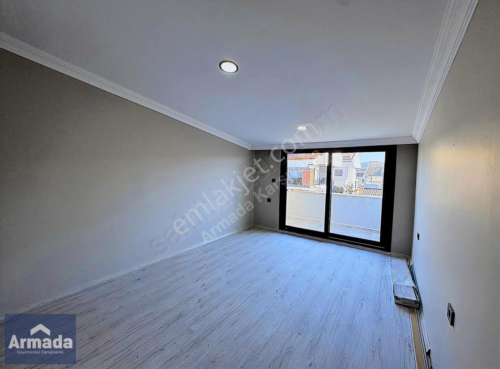 Dikili Gazipaşa Mah. Deniz Manzaralı 4+1 Tripleks Müstakil Villa - Görsel 6