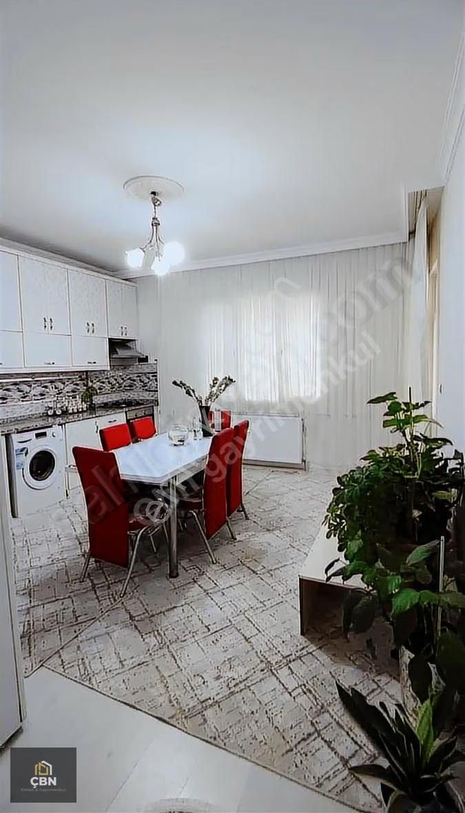 Güneş Mahallesinde Satılık 3 Katlı Komple Bina - Görsel 11