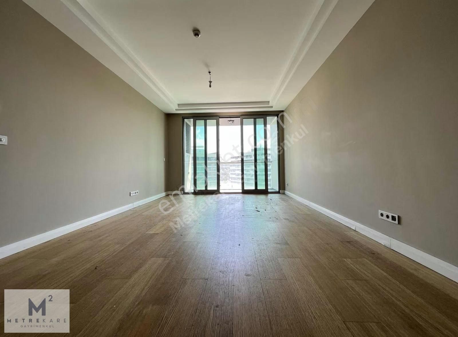 Vadistanbul Teras 1+1 Büyük Tip Kiralık Daire Ön Cephe 95 M2 - Görsel 17
