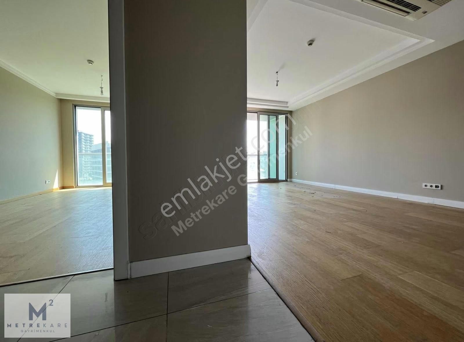 Vadistanbul Teras 1+1 Büyük Tip Kiralık Daire Ön Cephe 95 M2 - Görsel 10