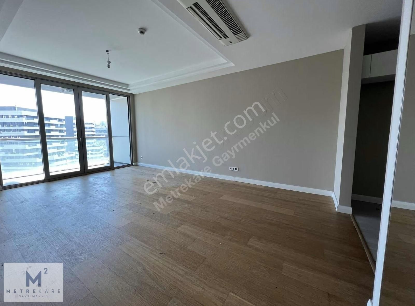 Vadistanbul Teras 1+1 Büyük Tip Kiralık Daire Ön Cephe 95 M2 - Görsel 23