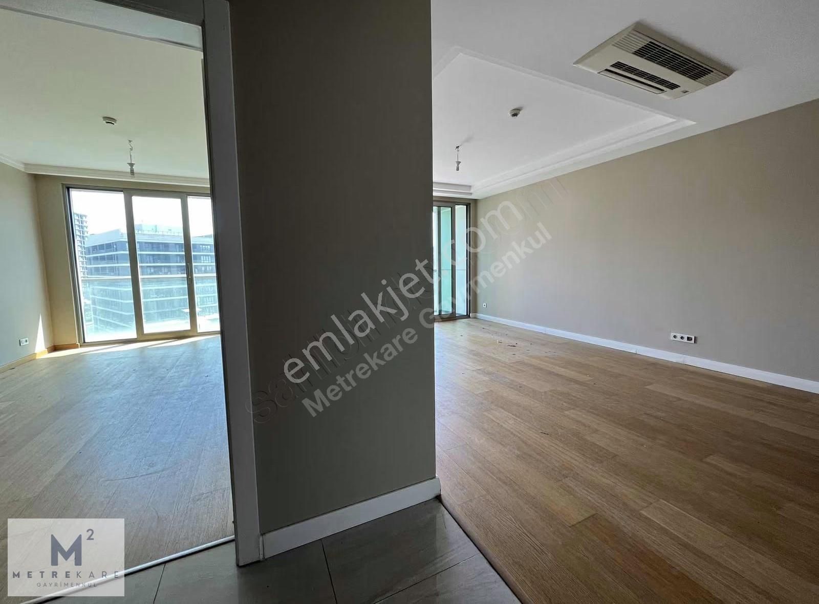 Vadistanbul Teras 1+1 Büyük Tip Kiralık Daire Ön Cephe 95 M2 - Görsel 5