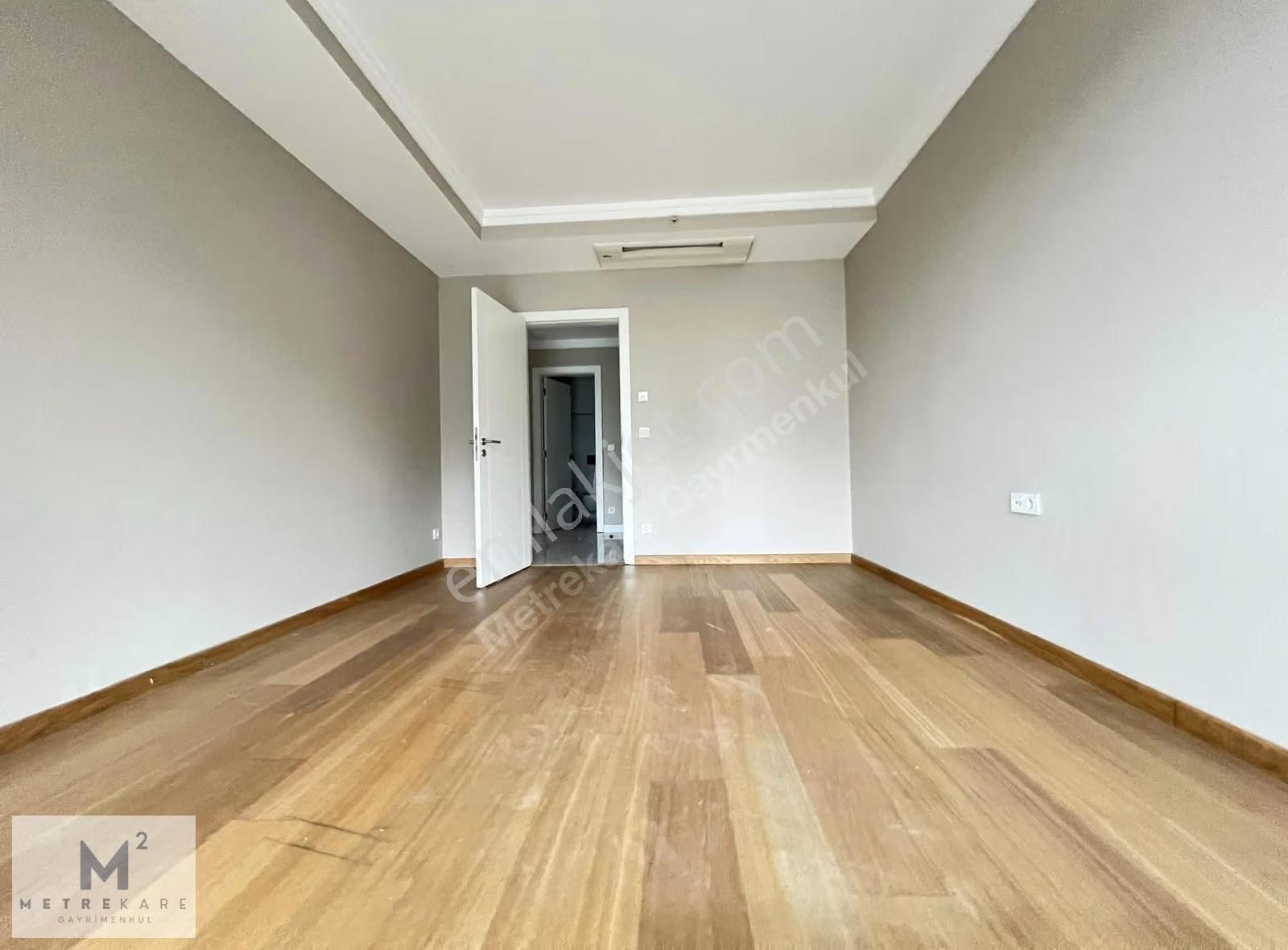 Vadistanbul Teras 1+1 Büyük Tip Kiralık Daire Ön Cephe 95 M2 - Görsel 6