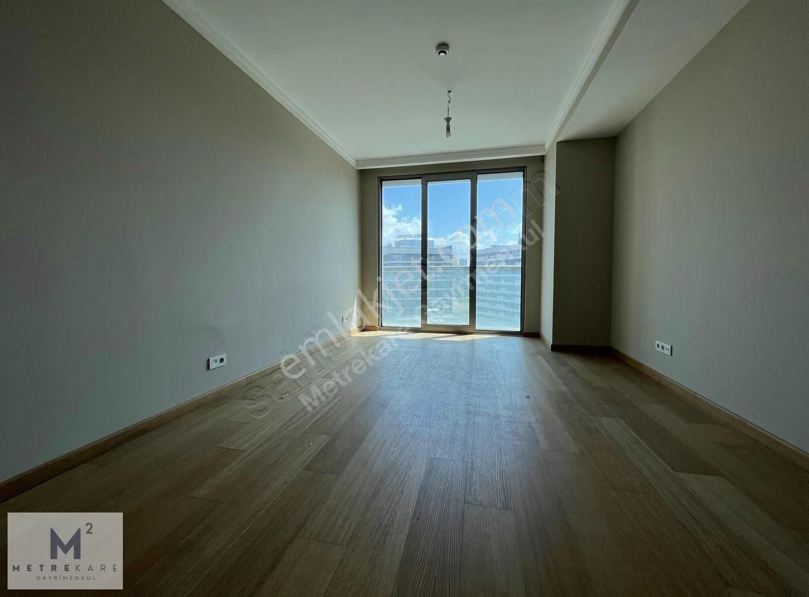 Vadistanbul Teras 1+1 Büyük Tip Kiralık Daire Ön Cephe 95 M2 - Görsel 30