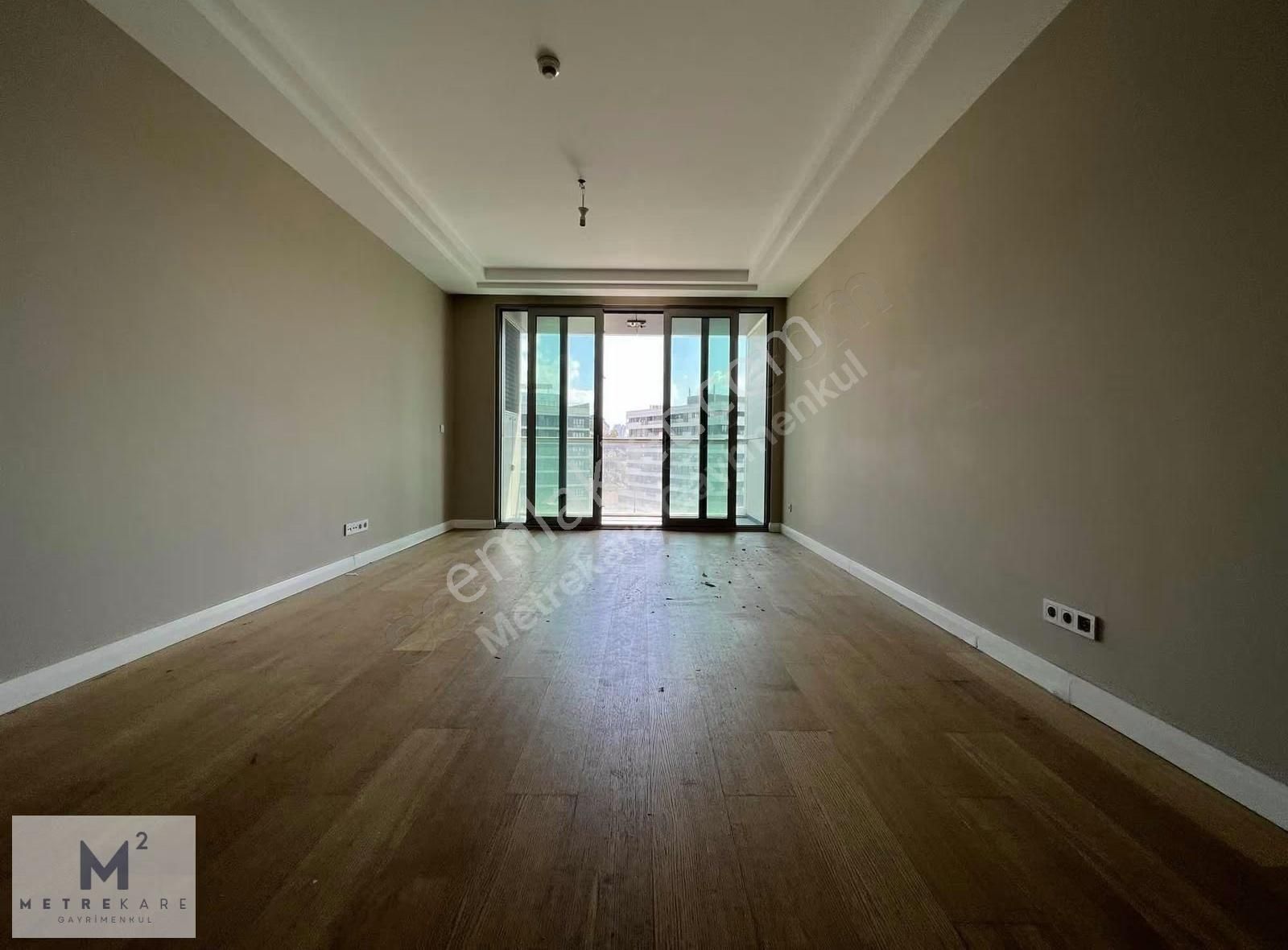 Vadistanbul Teras 1+1 Büyük Tip Kiralık Daire Ön Cephe 95 M2 - Görsel 22
