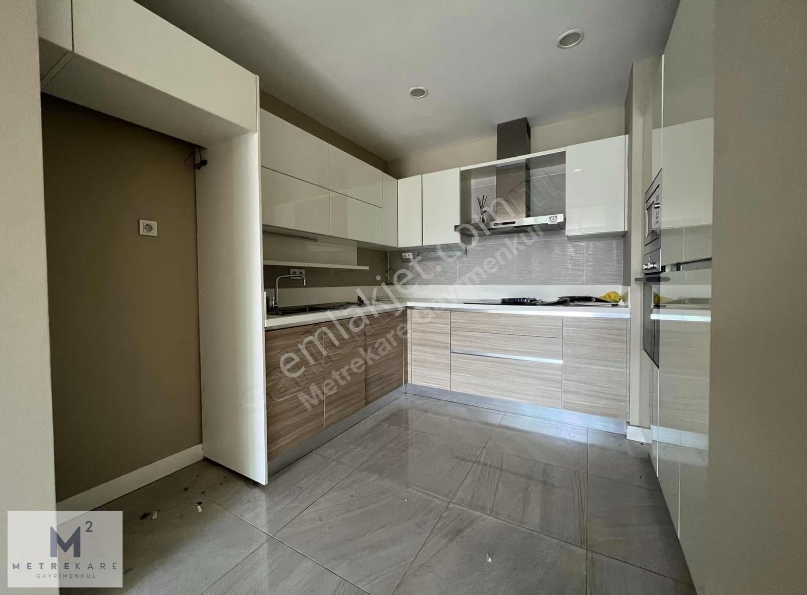 Vadistanbul Teras 1+1 Büyük Tip Kiralık Daire Ön Cephe 95 M2 - Görsel 24