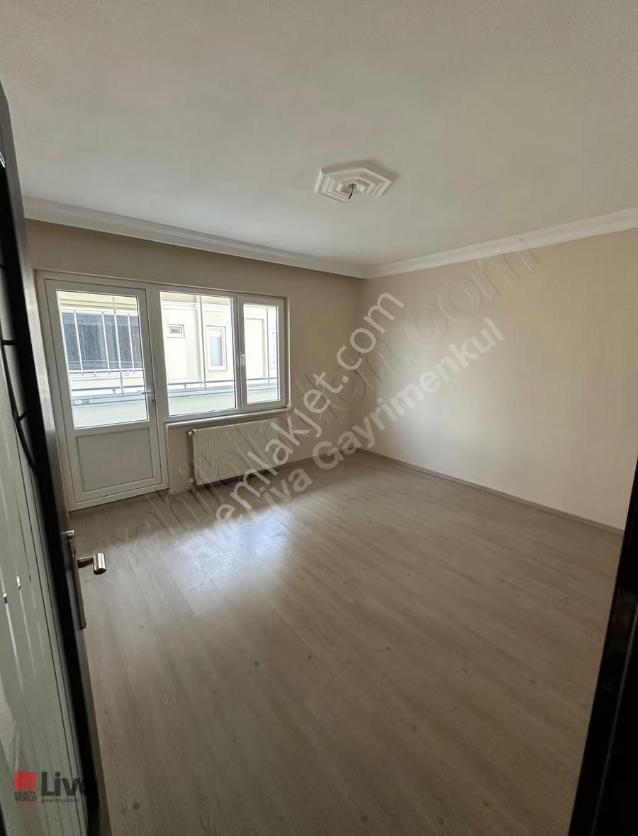 Liva'dan Hasan Basri Çantayda Kiralık 3+1 Daire - Görsel 17