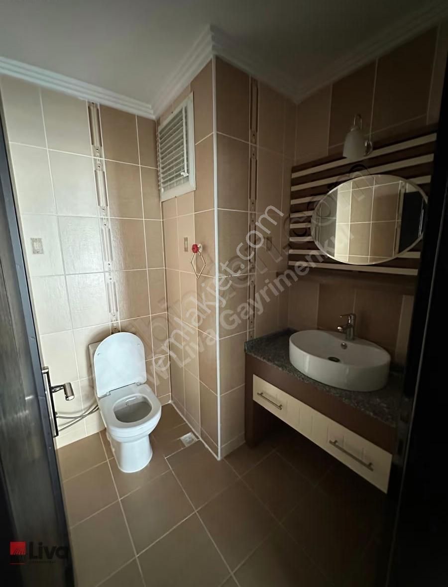 Liva'dan Hasan Basri Çantayda Kiralık 3+1 Daire - Görsel 16