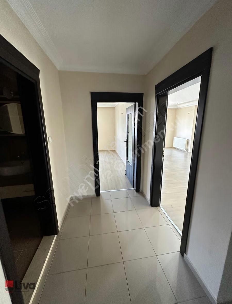 Liva'dan Hasan Basri Çantayda Kiralık 3+1 Daire - Görsel 35