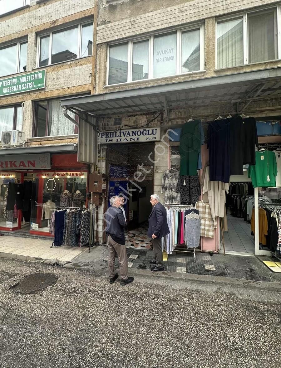 Tuz Pazarının Orda Kiralık Eşyalı Ofis - Görsel 6