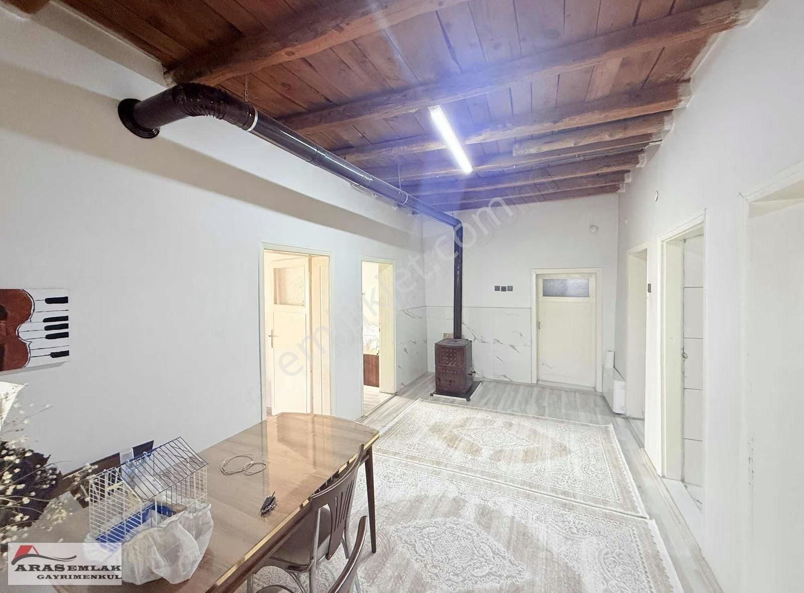 Boztepe Mah.satılık 3+1 Tapulu Müstakil Bahçeli Ev - Görsel 17