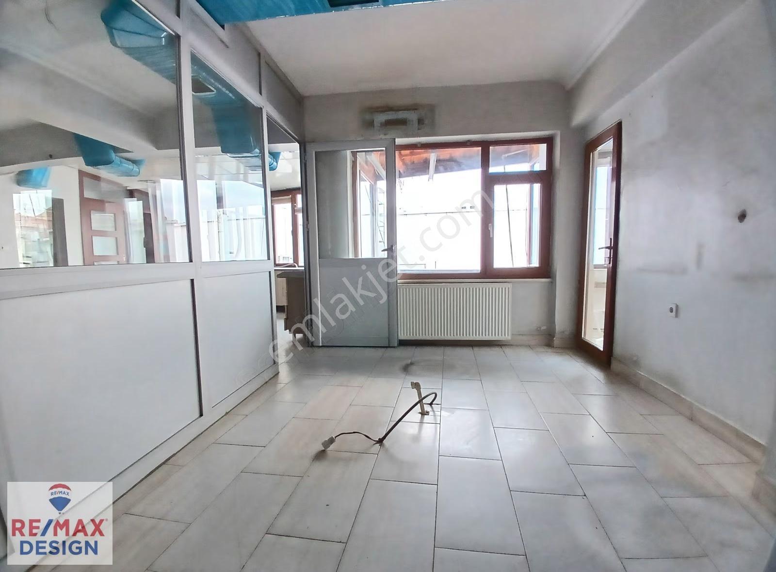 Adapazarı Şehir Merkezinde Satılık 4+1 İş Yeri/daire Remax Design - Görsel 10
