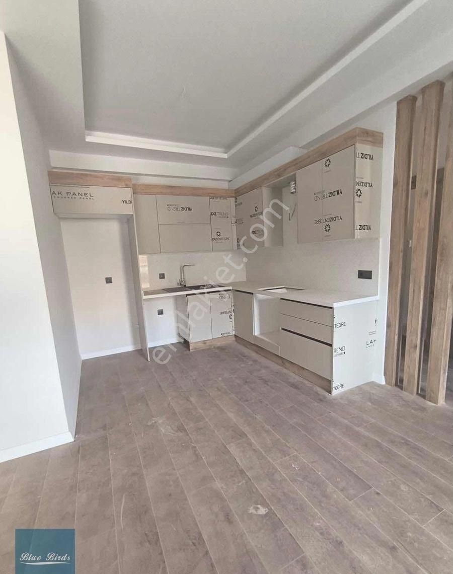 Kuşadasında Sıfır Yerden Isıtmalı Daıre - Görsel 12