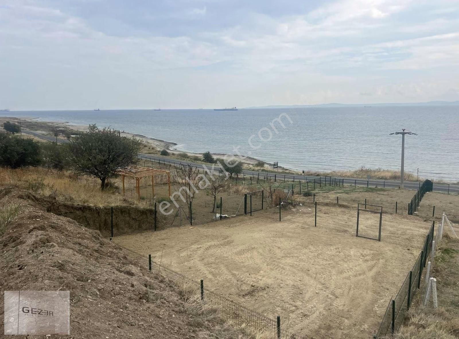 Full Deniz Manzaralı Karavan Koymaya Uygun Bahçemiz Satılıktır - Görsel 28