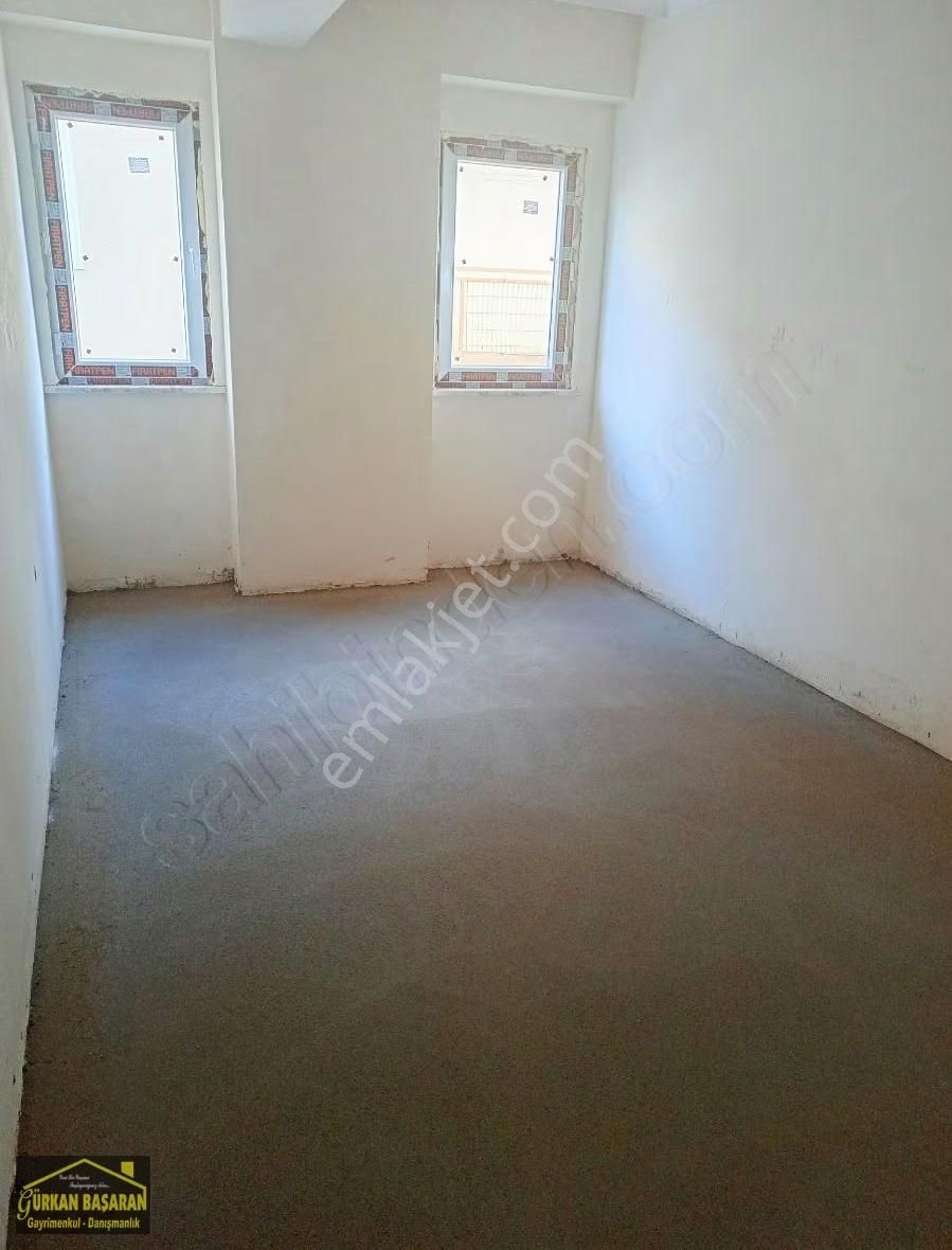 Tekirdağ Yeni Hürriyette Satılık 70 M2 Arakat 1+1 Daire - Görsel 7