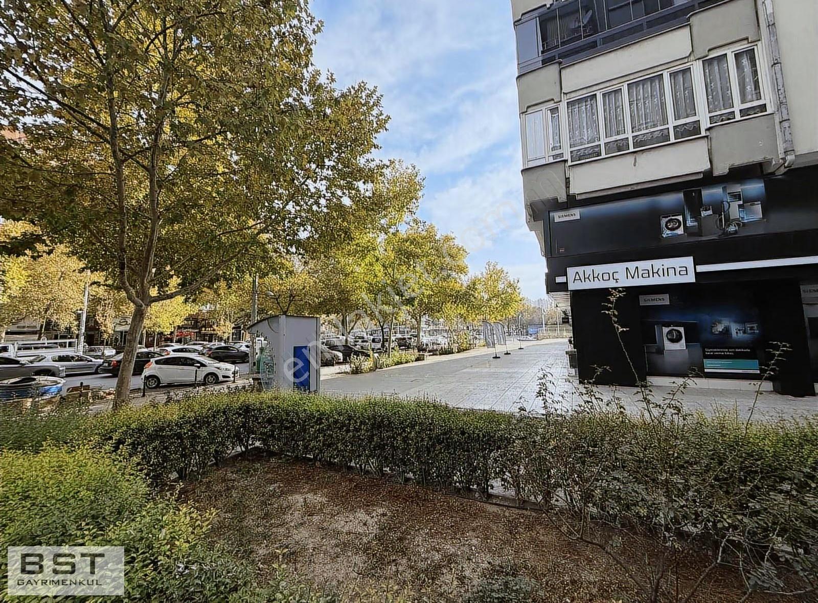 Kerkük Cd Üzeri Satılık 28 Giriş 28 Üst Katlı Dükkan - Görsel 8