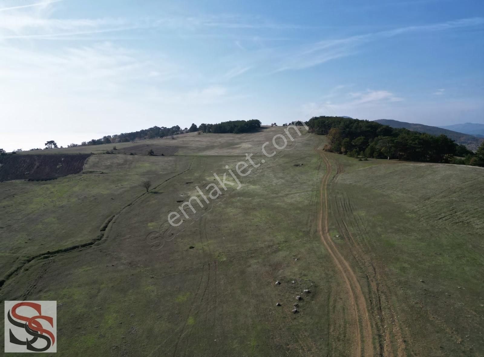 P.ova Çilekli Köyünde Harika Konumda 3.920 M² Yatırımlık Tarla - Görsel 24