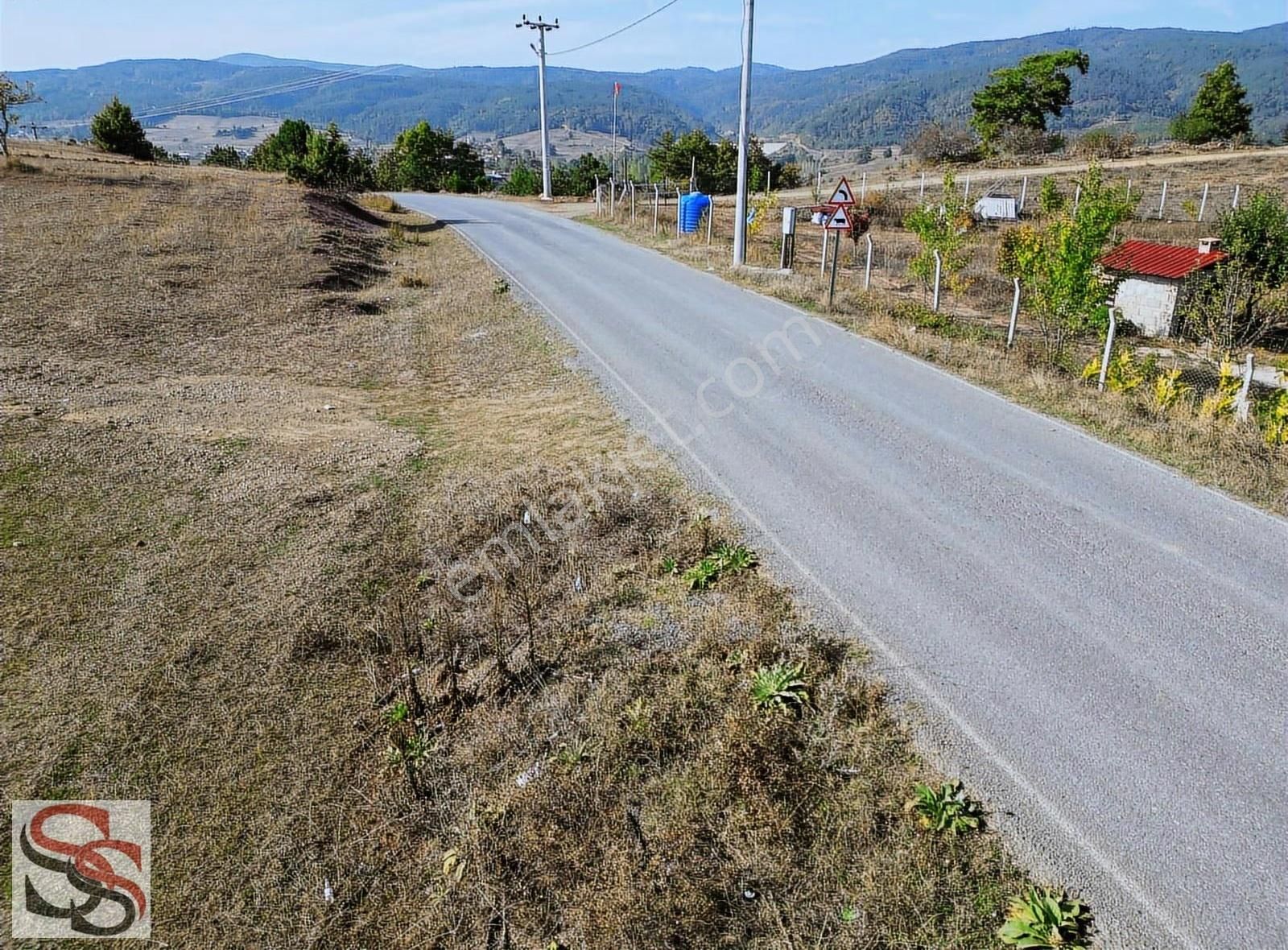 P.ova Çilekli Köyünde Harika Konumda 3.920 M² Yatırımlık Tarla - Görsel 27