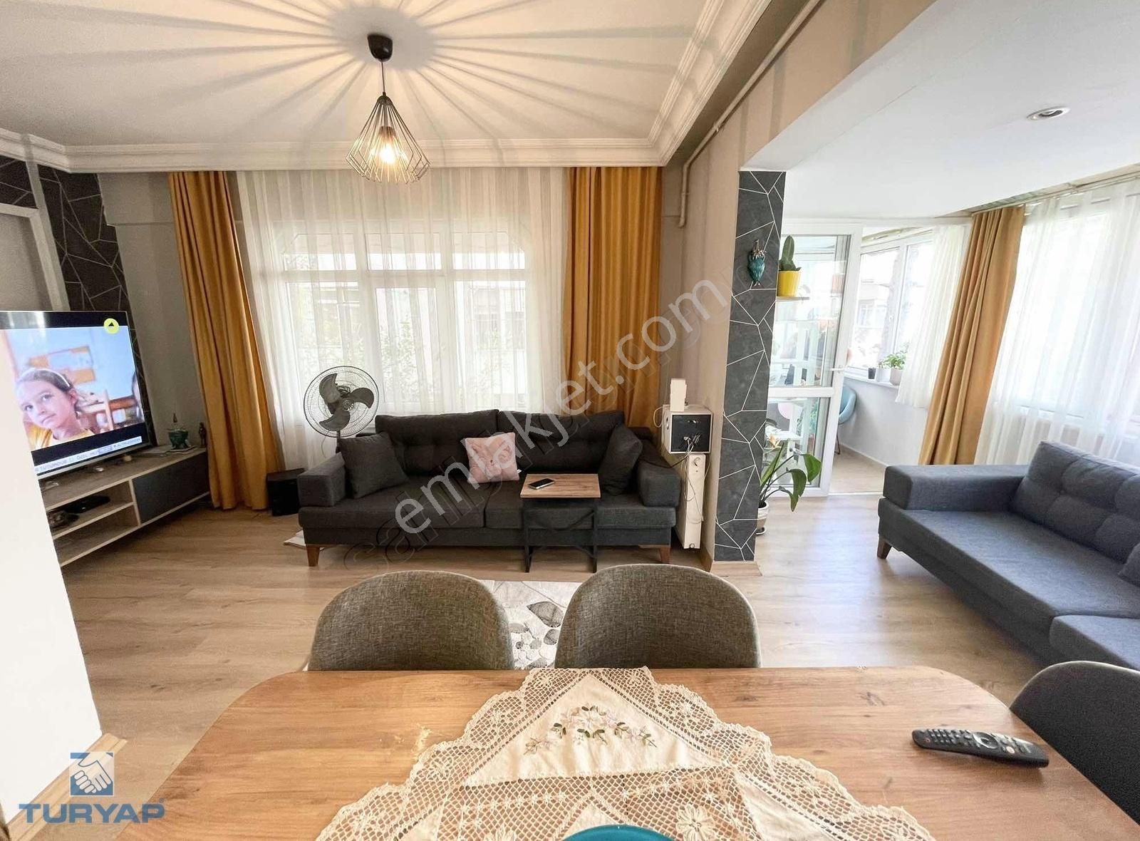 Fatih Mah Masrafsız Çift Balkonlu Satılık 2+1 Forsale - Görsel 14