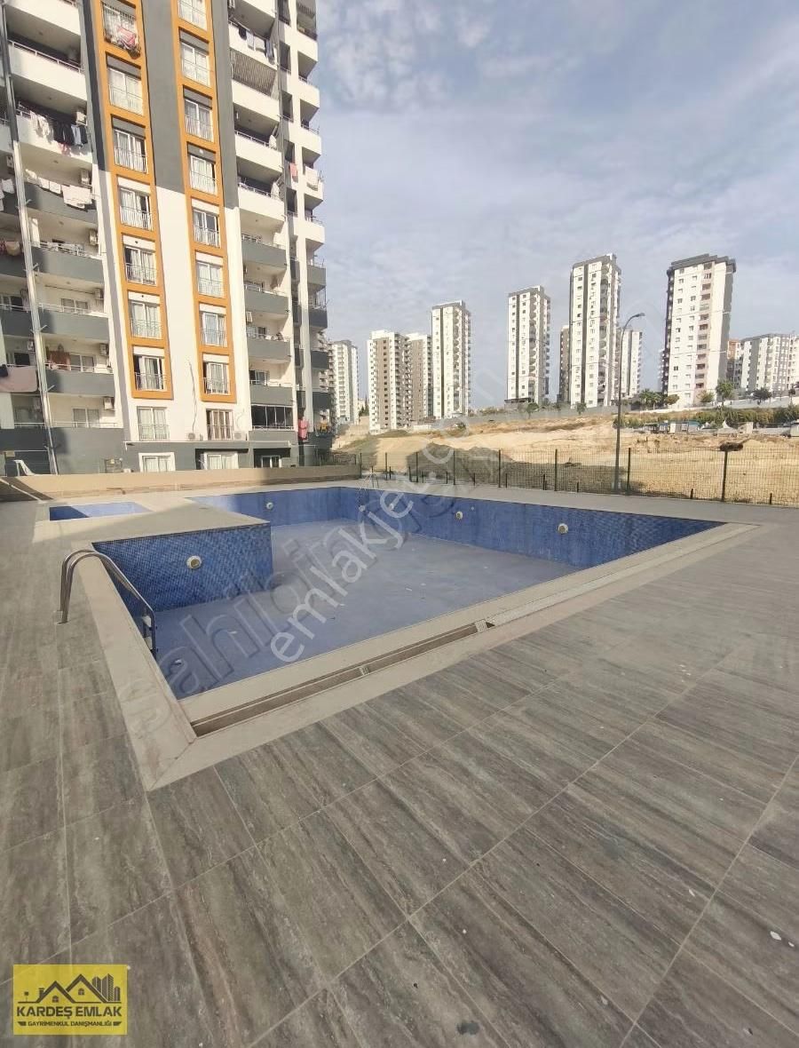 Kardeş Emlaktan Geniş Oturumlu 1+1. - Görsel 4