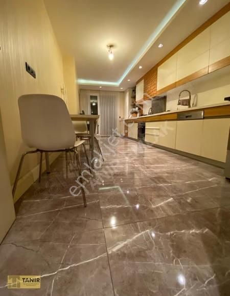 Bahçeşehir Sofa Gölet Karşısı Şerefiyeli Köşe Satılık 3+1 Daire - Görsel 7