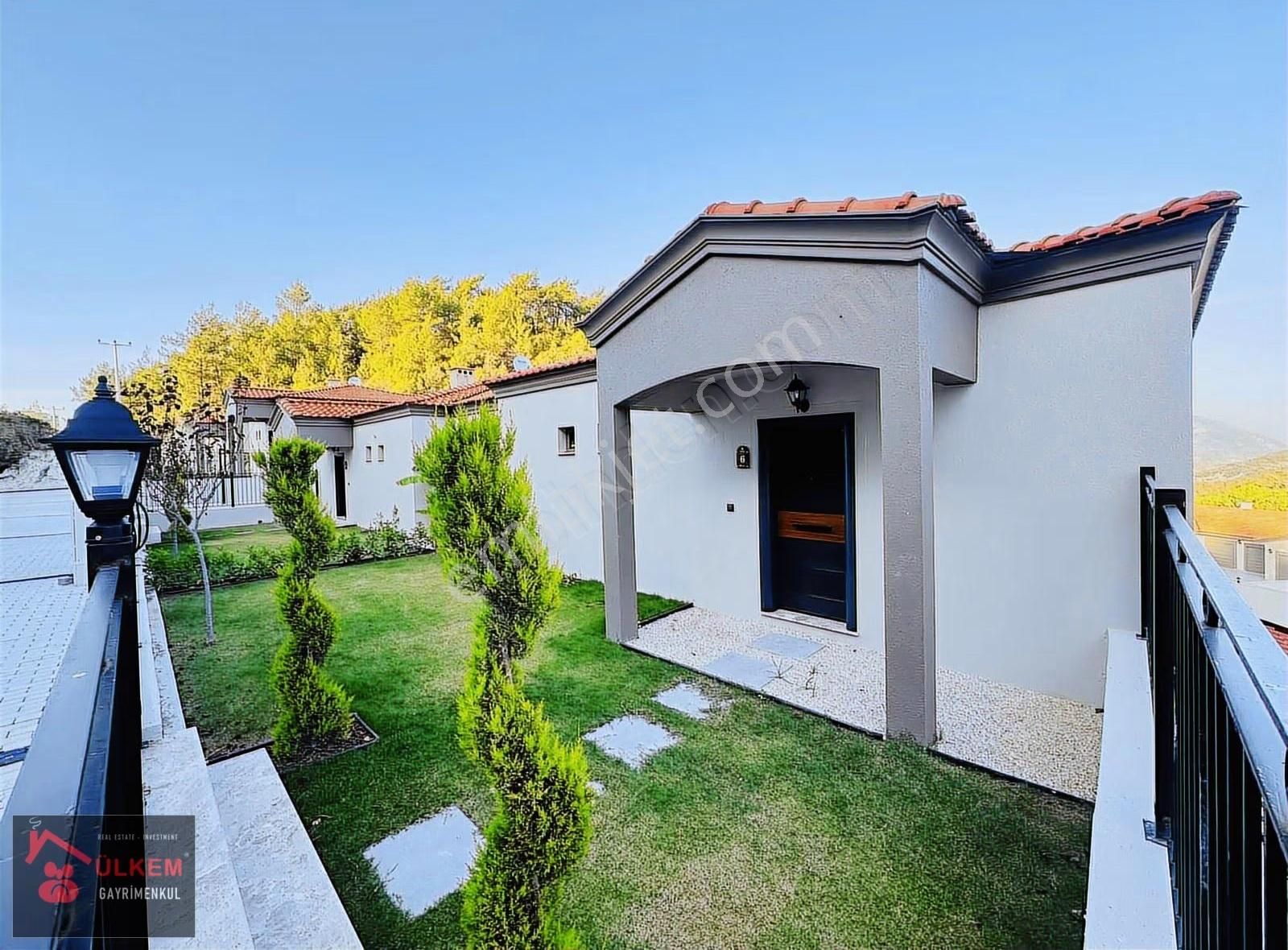 Kuşadası Davutlar Ağaçlıda Konsept 2+1 Tek Kat Bahceli Daire - Görsel 21