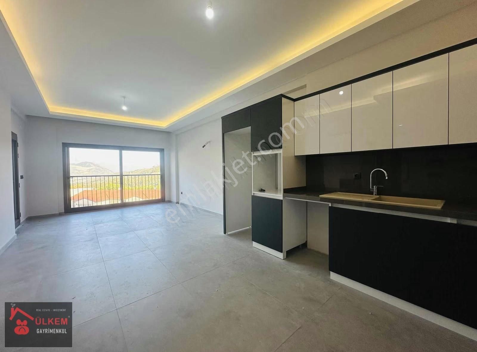 Kuşadası Davutlar Ağaçlıda Konsept 2+1 Tek Kat Bahceli Daire - Görsel 19