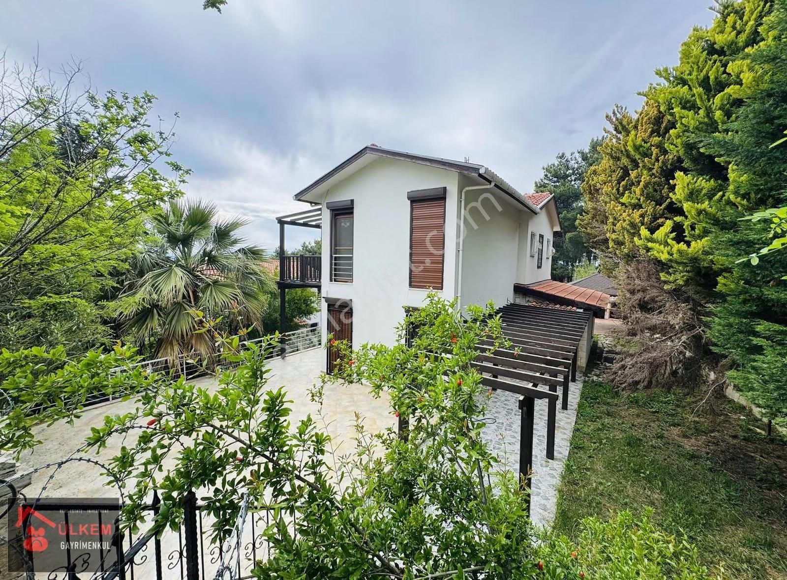 Kuşadasında Malikane Büyüklüğünde 5+2 Full Deniz Manzaralı Villa - Görsel 20